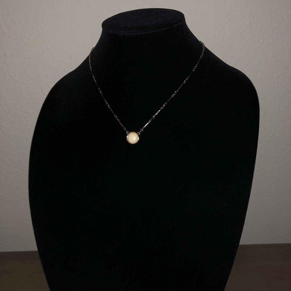 WHBM gold necklace with light beige stone 🧡
